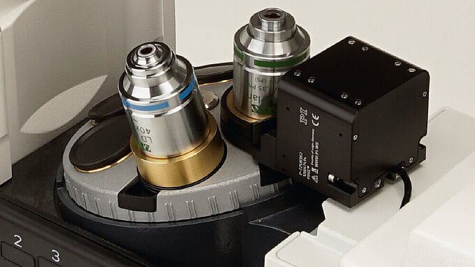 Justieren der Brennebenen in der konfokalen Mikroskopie